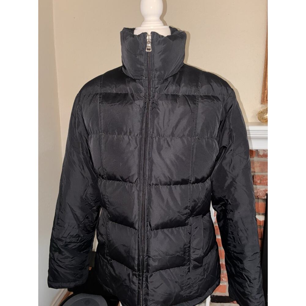 GUESS Puffer Jacket Small Black Snow Ski 80% Down 20% Waterfowl Feather